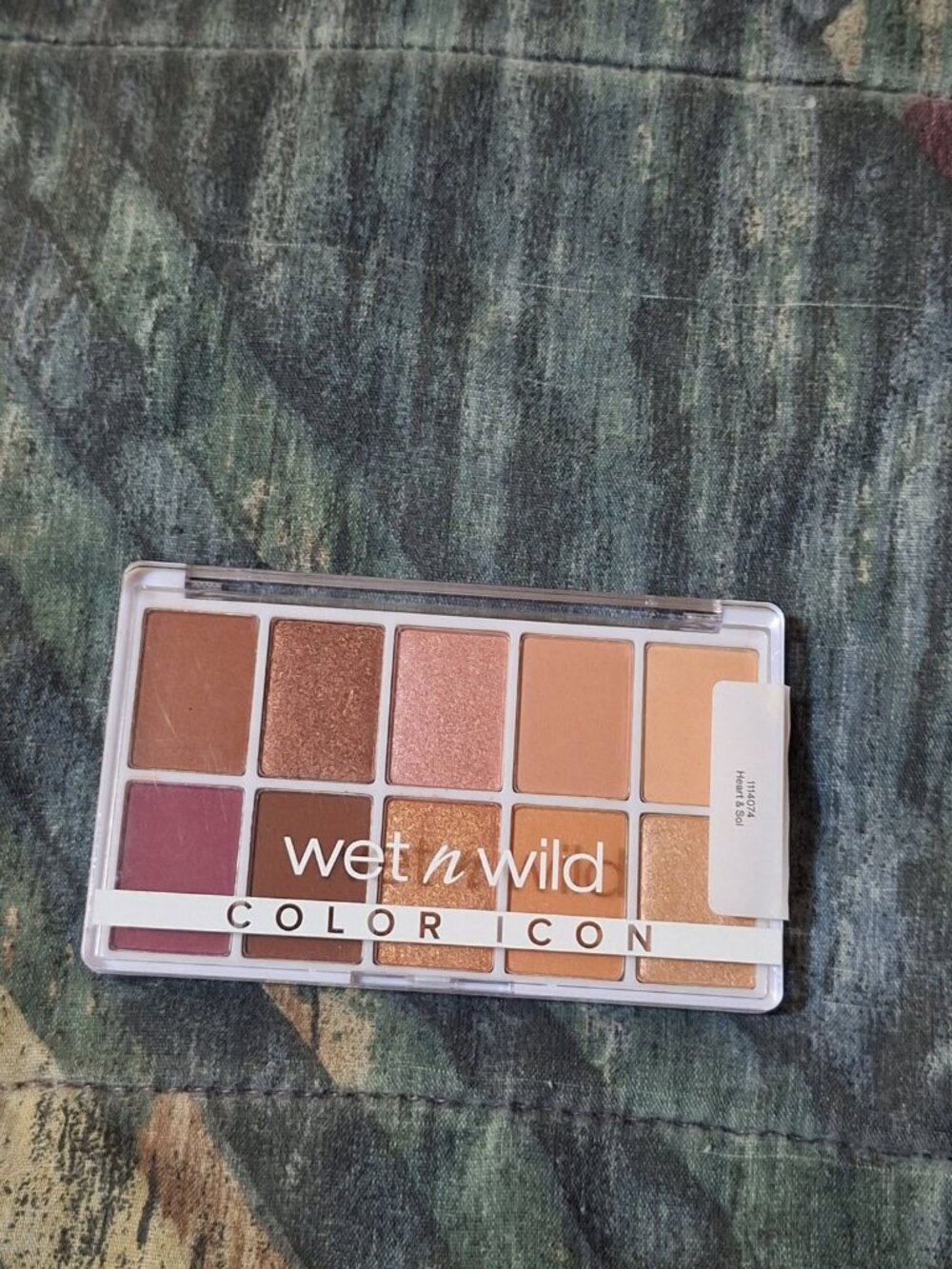 Wet n Wild Color Icon Eyeshadow Palette – Heart & Sol (NEW)